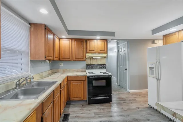 $149,999 | 302 Richfield Boulevard, Salina, NY 13211