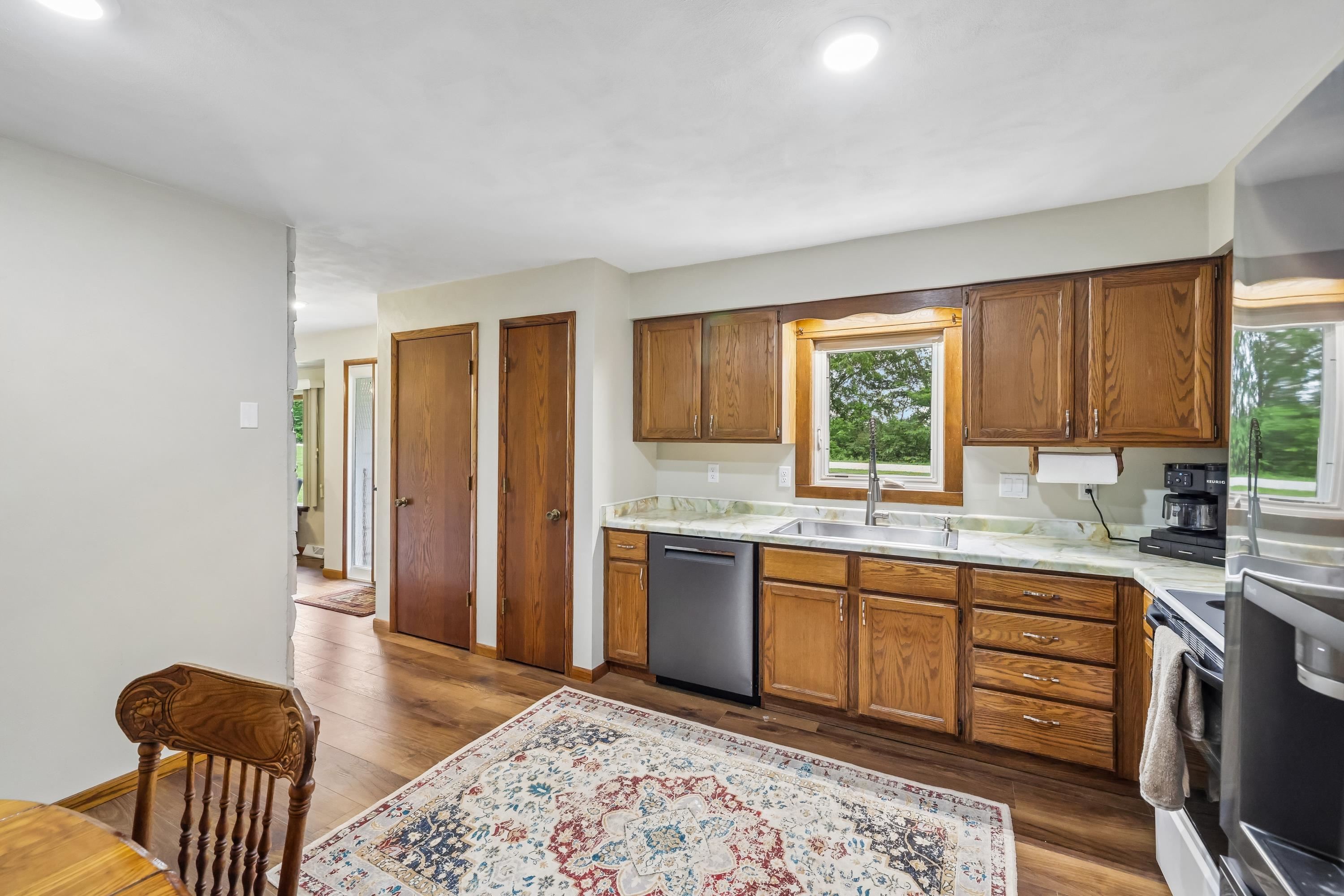 W1152 Fox Columbus, WI 53925 - Photo 7 of 68