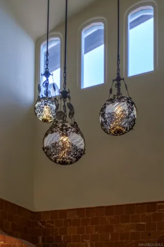 a view of a house with a yard and garden