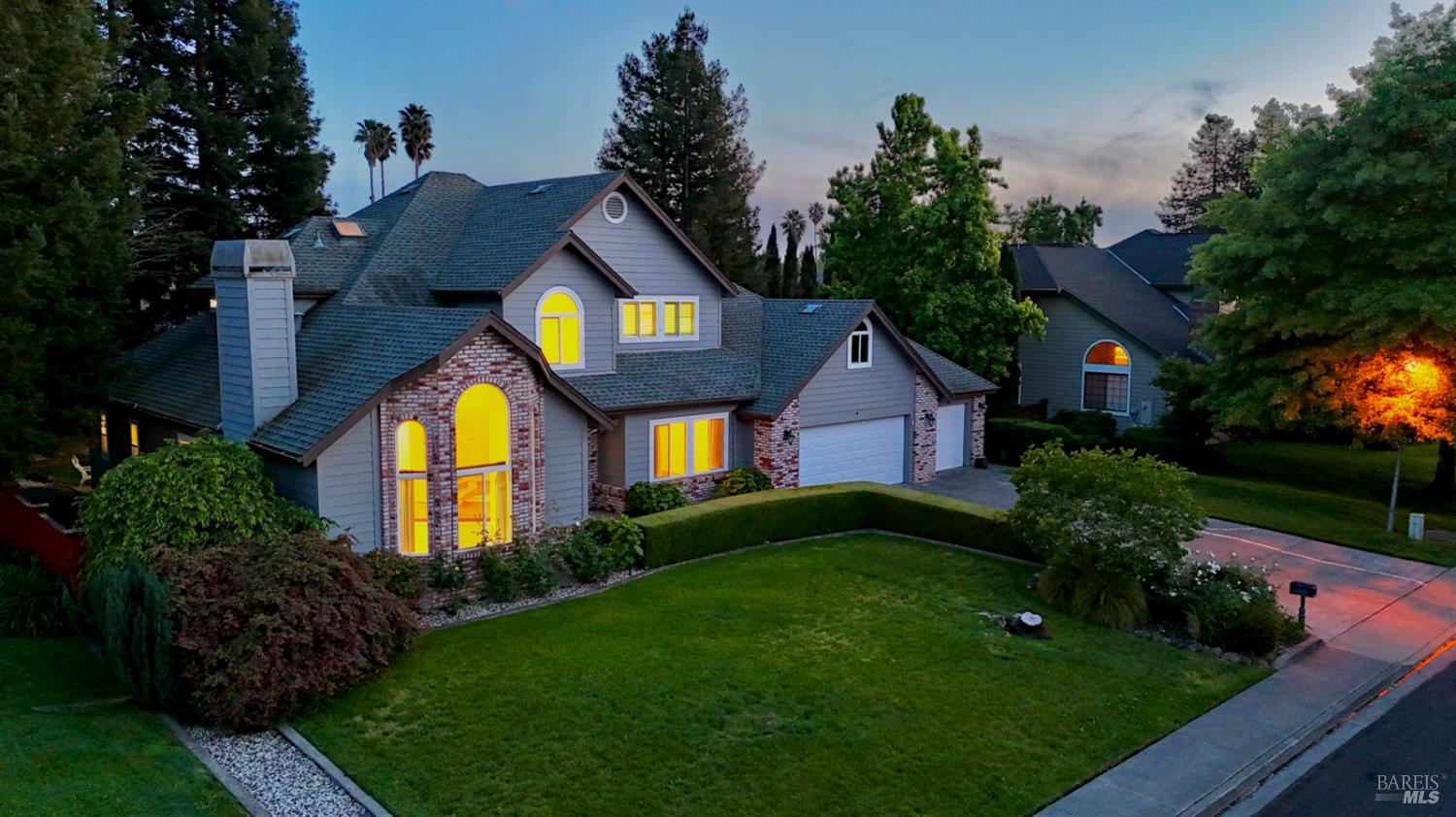 4359 Heritage Lane Rohnert Park, CA 94928 - Photo 3 of 61