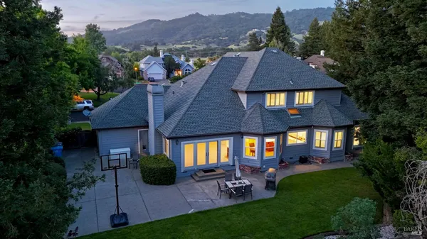 $1,249,000 | 4359 Heritage Lane, Rohnert Park, CA 94928