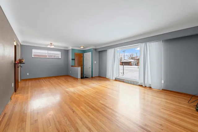 $274,900 | 14284 Arcola Street, Livonia, MI 48154