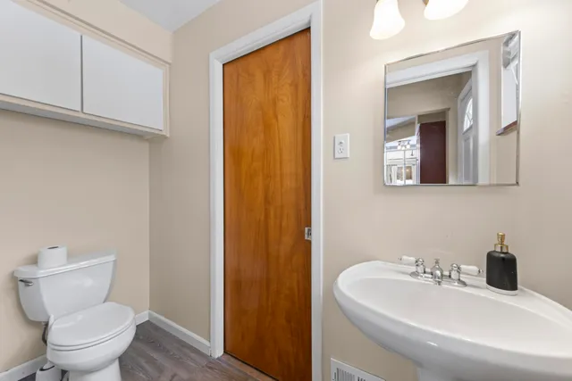 $274,900 | 14284 Arcola Street, Livonia, MI 48154