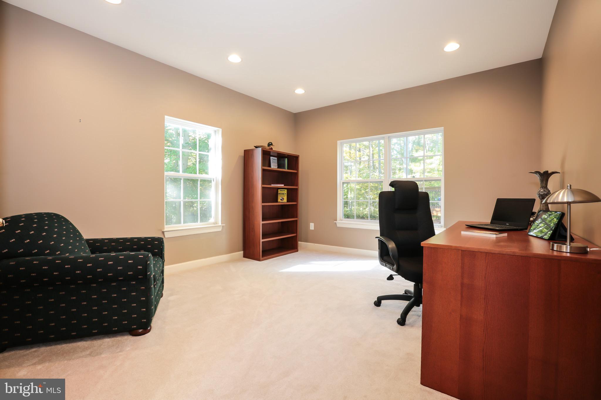16013 Roland Park Place Gainesville, VA 20155 - Photo 13 of 31 Large Office Space