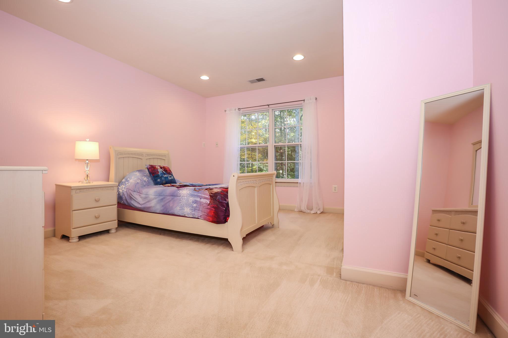 16013 Roland Park Place Gainesville, VA 20155 - Photo 19 of 31 Bedroom #2