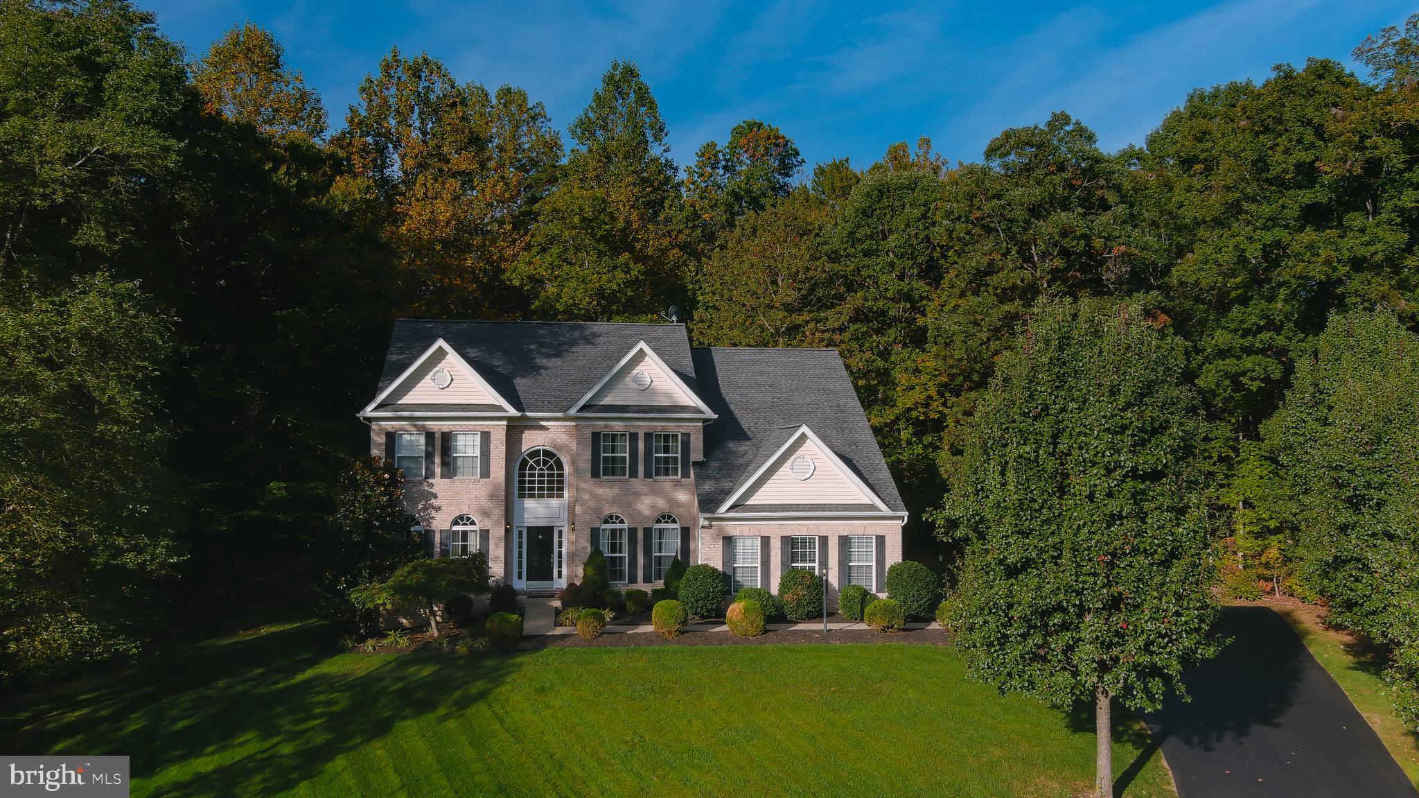 16013 Roland Park Place Gainesville, VA 20155 - Photo 30 of 31 Gorgeous Home w/ Large Front Yard