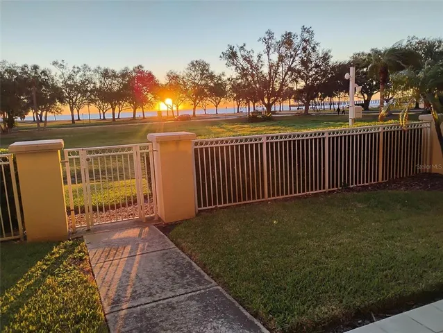 a view of a pathway of a park
