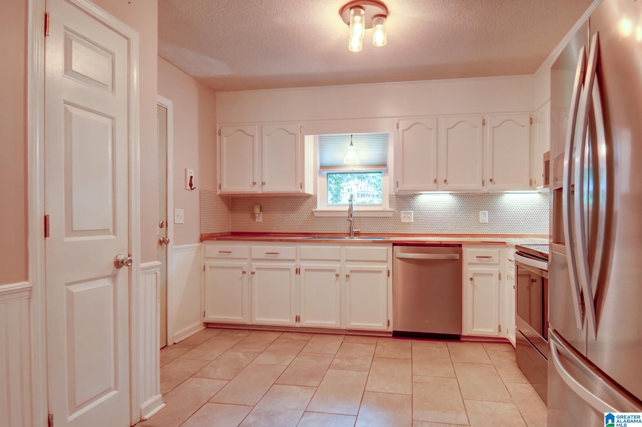 204 Shalimar Circle Alabaster, AL 35007 - Photo 15 of 50