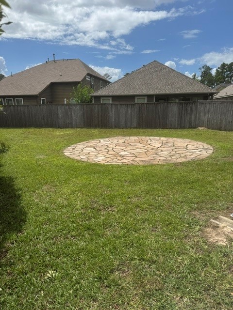 2529 Magnolia Fair Way Spring, TX 77386 - Photo 3 of 32 Left size of property has lots of room for play as well as a sitting brick area for family and friend activities.