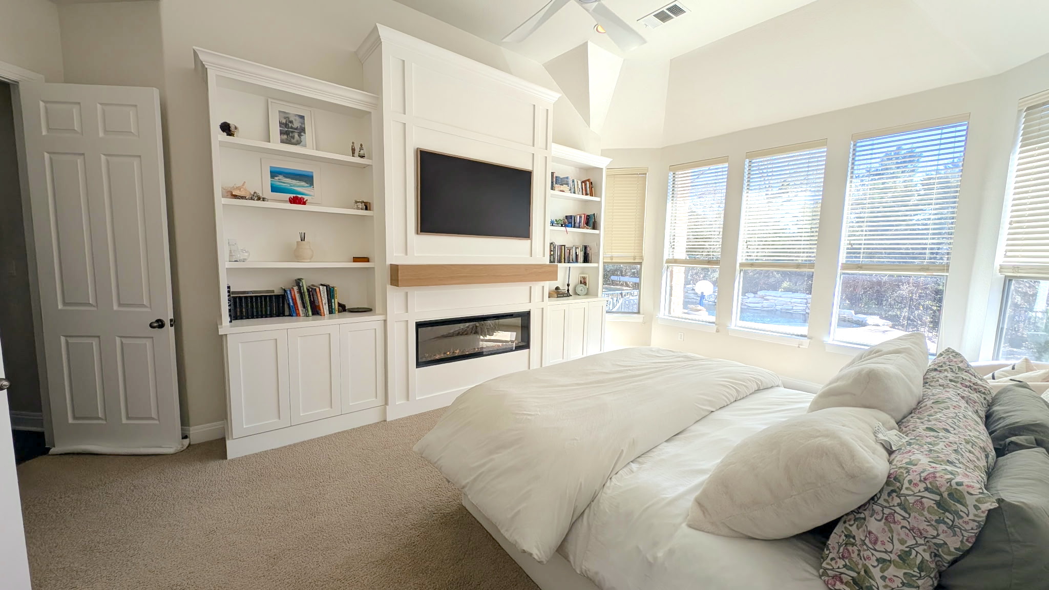 4205 Vail Divide Bee Cave, TX 78738 - Photo 12 of 28 Primary bedroom is conveniently located on the ground floor and serves as a private retreat with the view of the pool