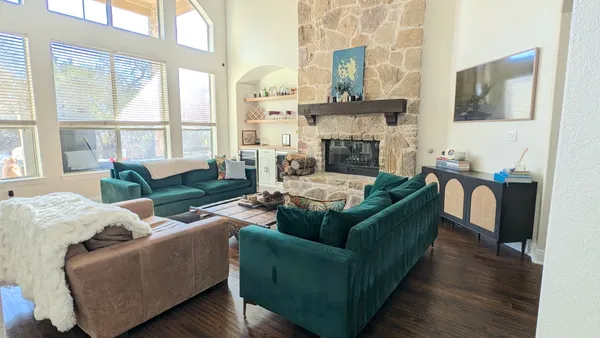 $6,000 | 4205 Vail Divide, Bee Cave, TX 78738