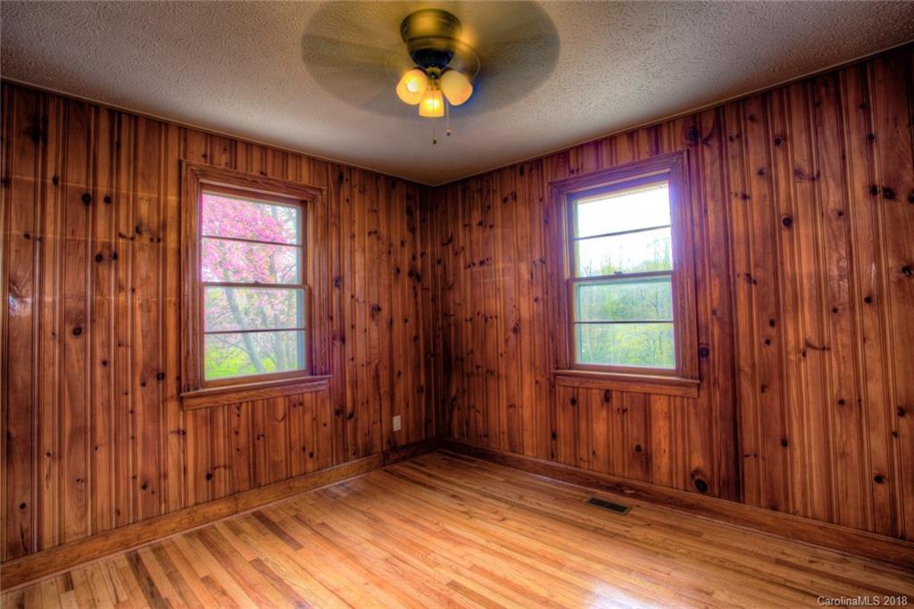83 Fair Oaks Road Arden, NC 28704 - Photo 7 of 18 Gallery Image 7
