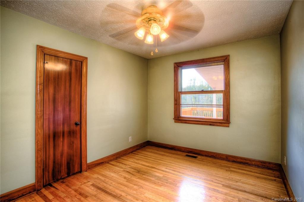 83 Fair Oaks Road Arden, NC 28704 - Photo 8 of 18 Gallery Image 8