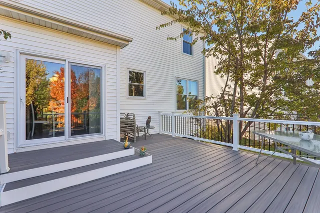 $489,000 | 4811 Princeton Lane, Lake In The Hills, IL 60156