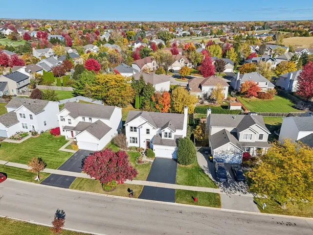 $489,000 | 4811 Princeton Lane, Lake In The Hills, IL 60156