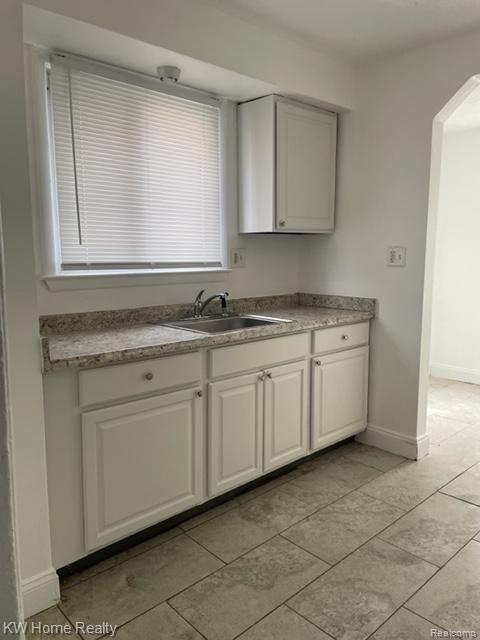 15860 Rutherford Street Detroit, MI 48227 - Photo 11 of 12