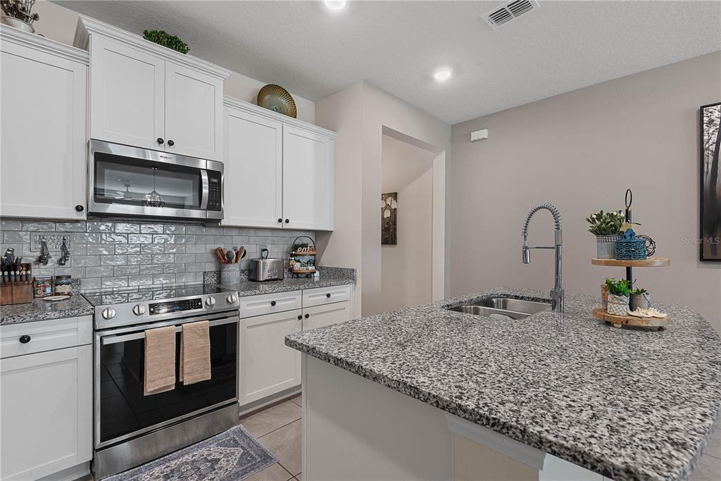 68 Redbud Road Palm Coast, FL 32137 - Photo 16 of 41