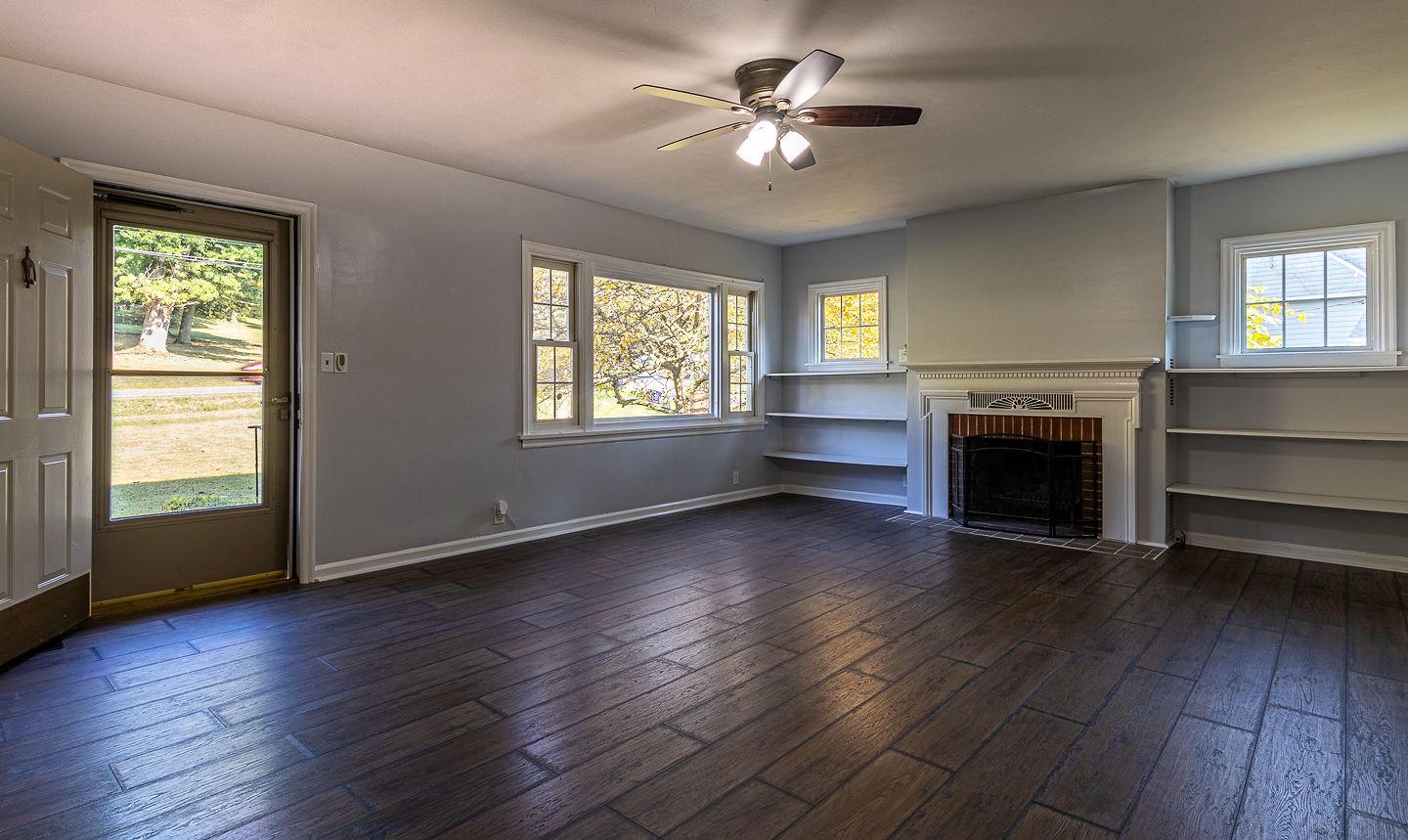 1819 Baltimore Road Northwest Lancaster, OH 43130 - Photo 9 of 29 Gallery Image 9
