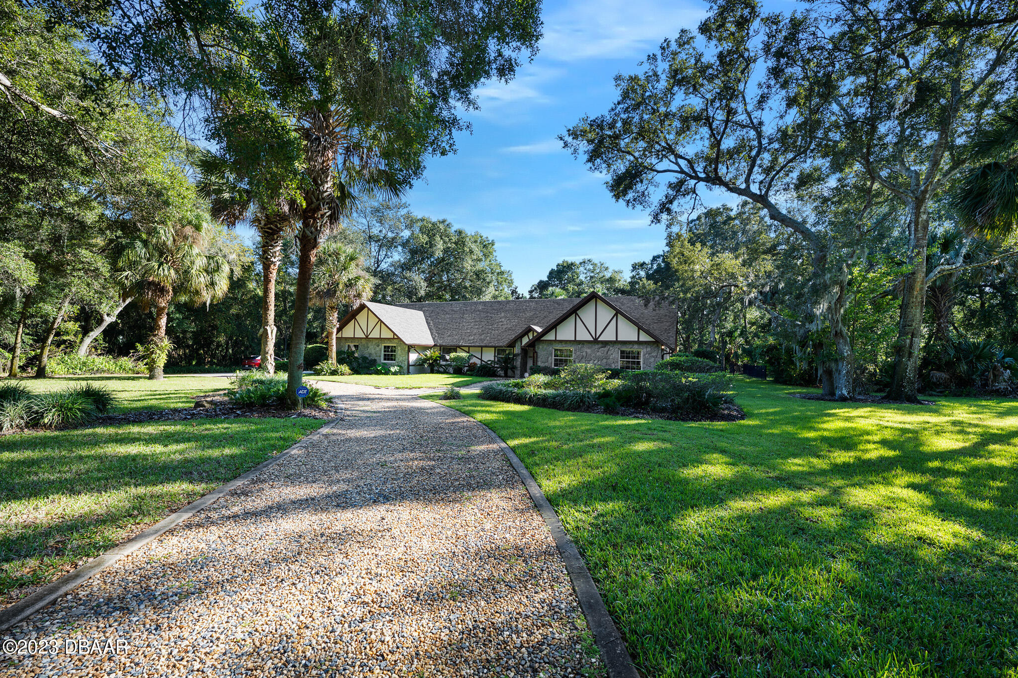 155 Lynwood Lane Ormond Beach, FL 32174 - Photo 21 of 65 Drive up to Front Door
