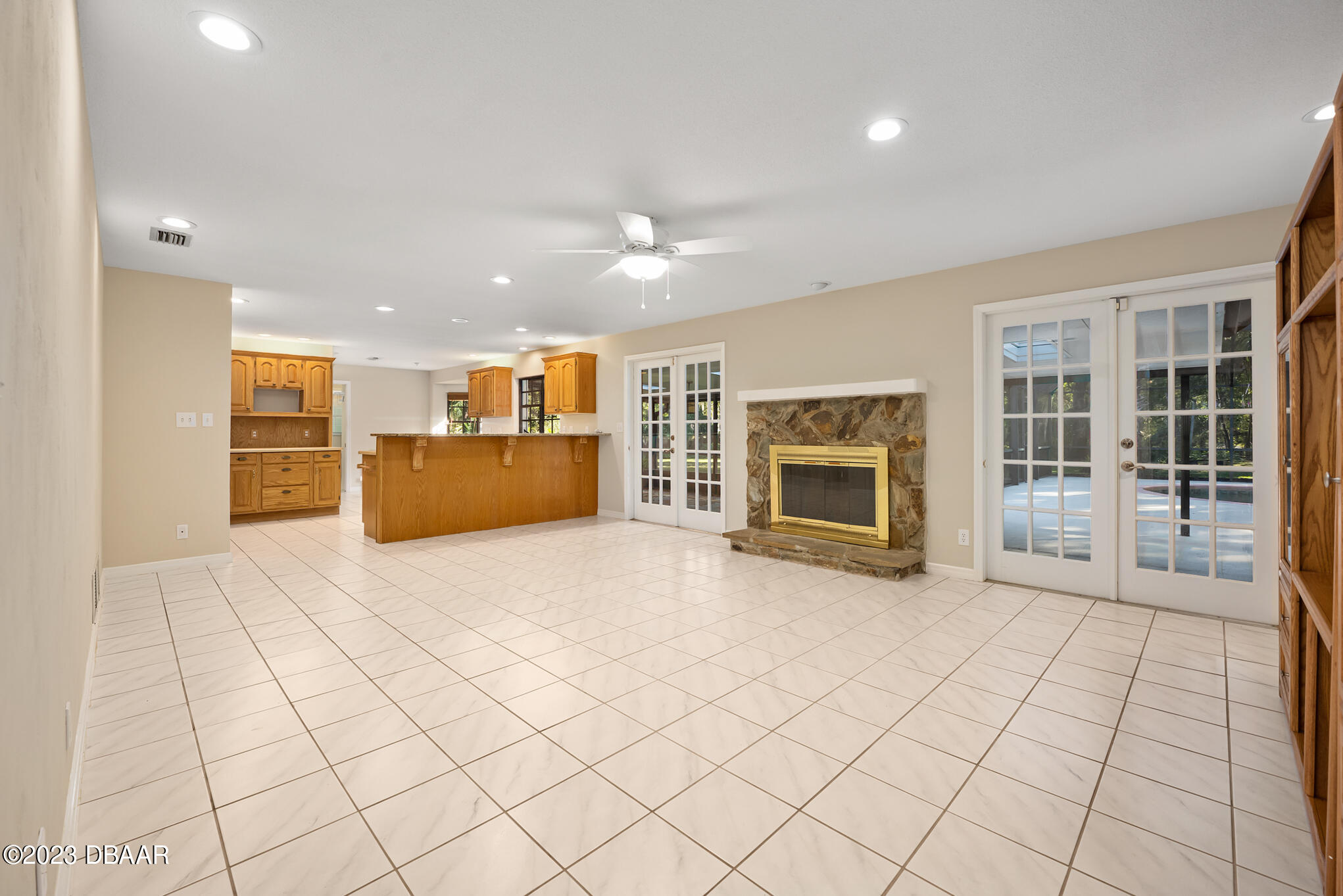 155 Lynwood Lane Ormond Beach, FL 32174 - Photo 29 of 65 Gathering Room
