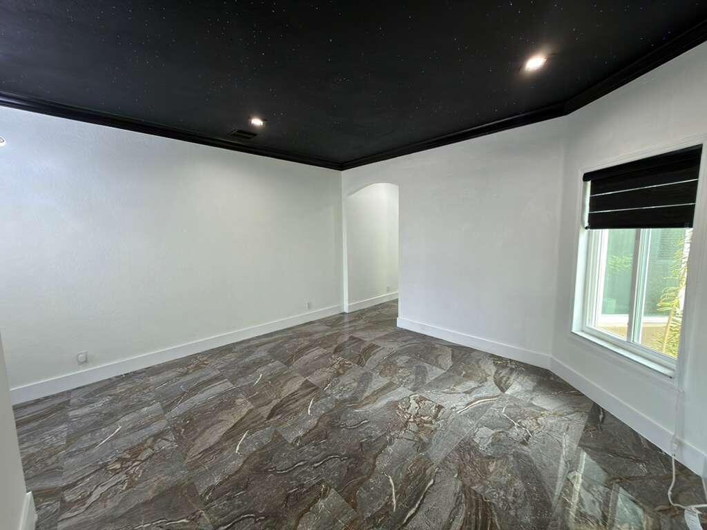 4572 Southwest 14th Street Deerfield Beach, FL 33442 - Photo 7 of 81 a view of an empty room