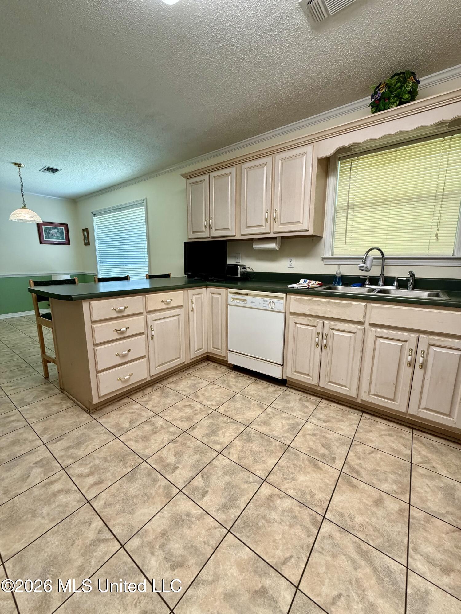 7 Hummingbird Lane Picayune, MS 39466 - Photo 11 of 26 9, IMG_0277