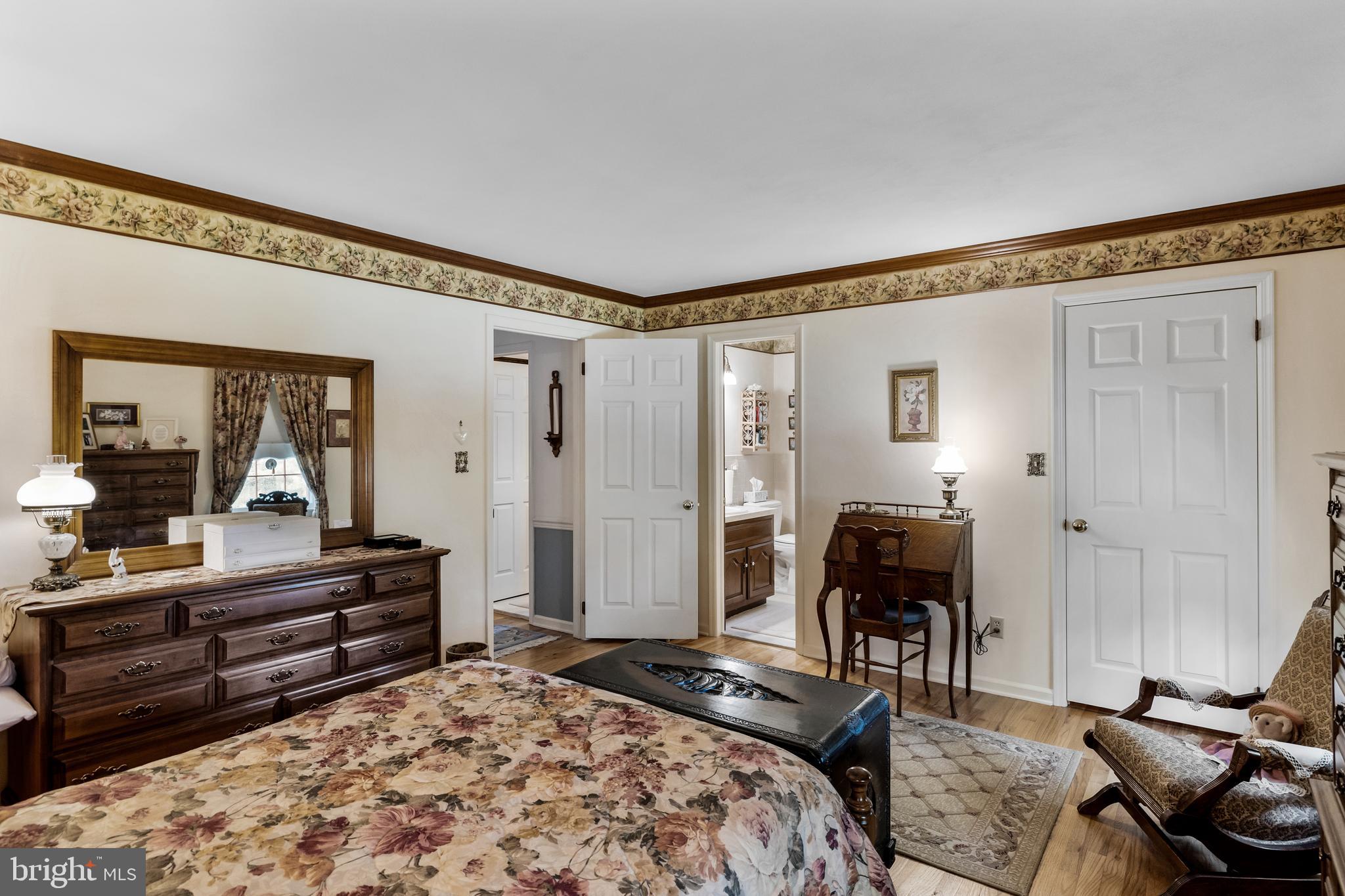 6 Azalea Way Hamilton, NJ 08690 - Photo 23 of 46