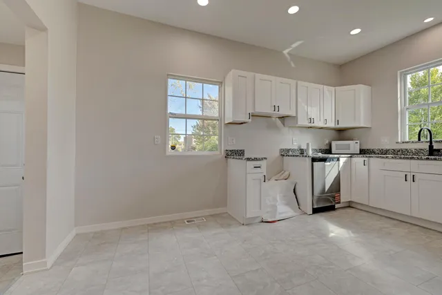 $1,400 | 6142 Commonwealth Street, Detroit, MI 48208