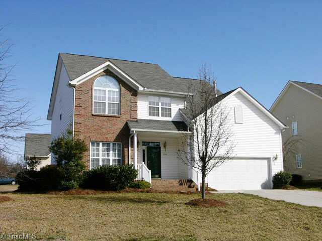 6204 High View Road Greensboro, NC 27410 - Photo 1 of 6 Exterior Front.