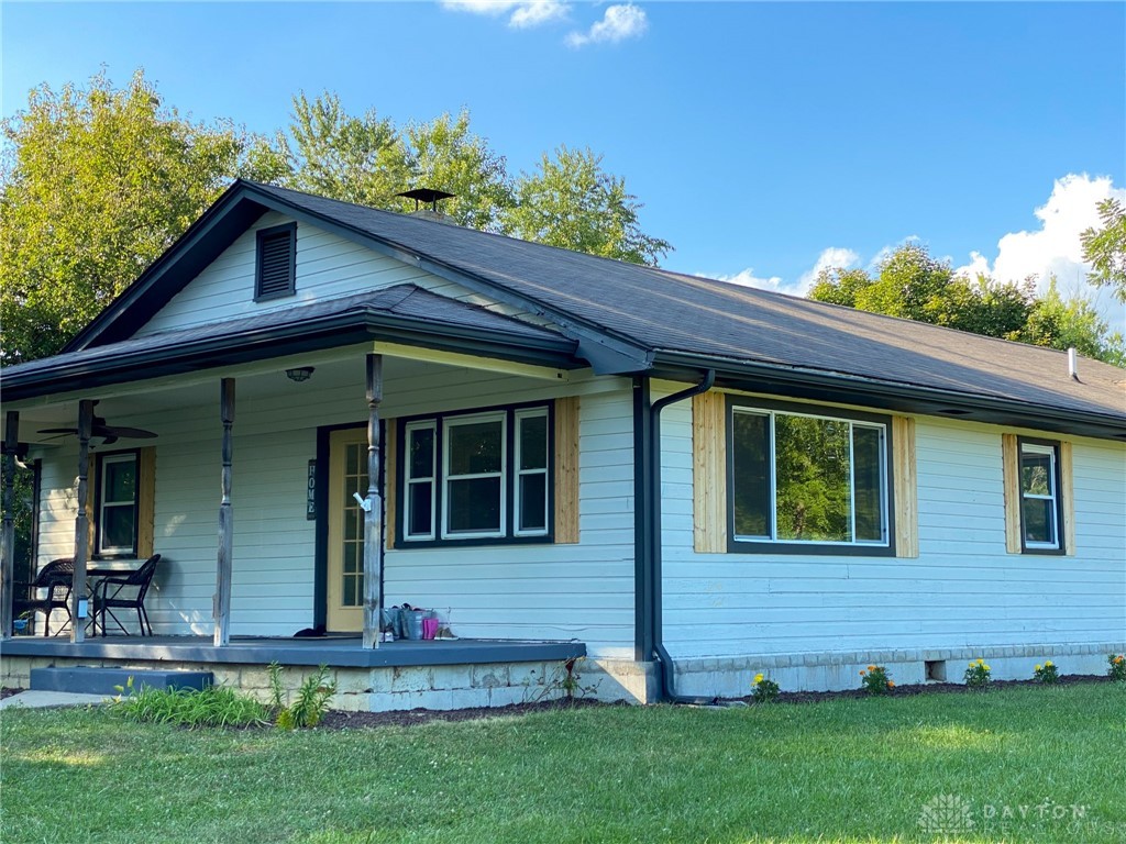 866 Routzong Road Xenia, OH 45385 - Photo 3 of 44 Gallery Image 3
