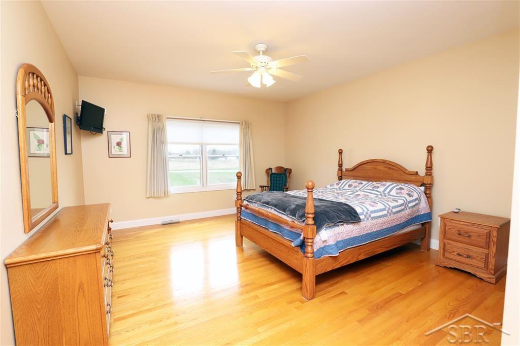 8450 Midland Road Freeland, MI 48623 - Photo 11 of 21