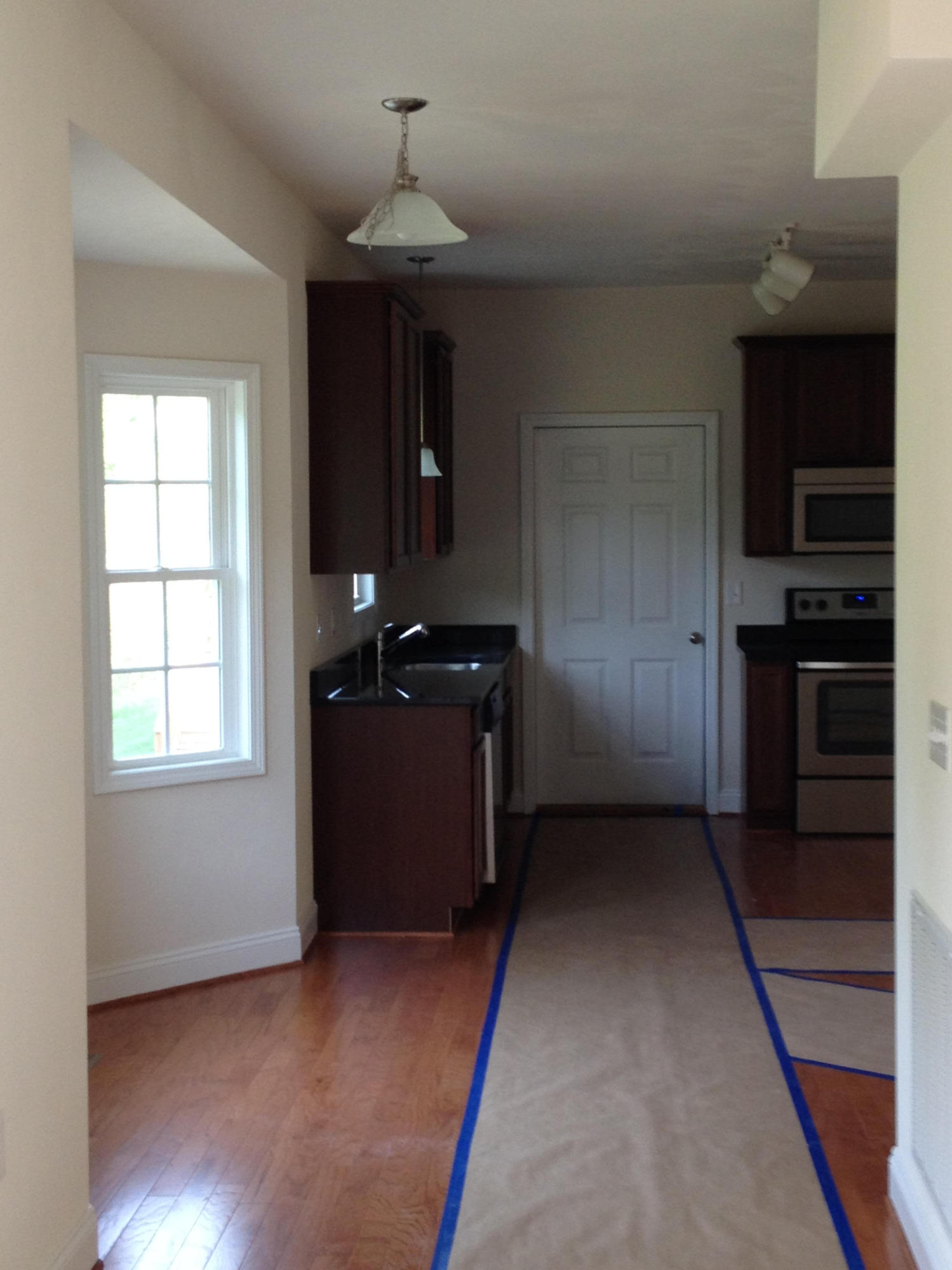 6080 Roselawn Road Roanoke, VA 24018 - Photo 21 of 51 IMG_4171