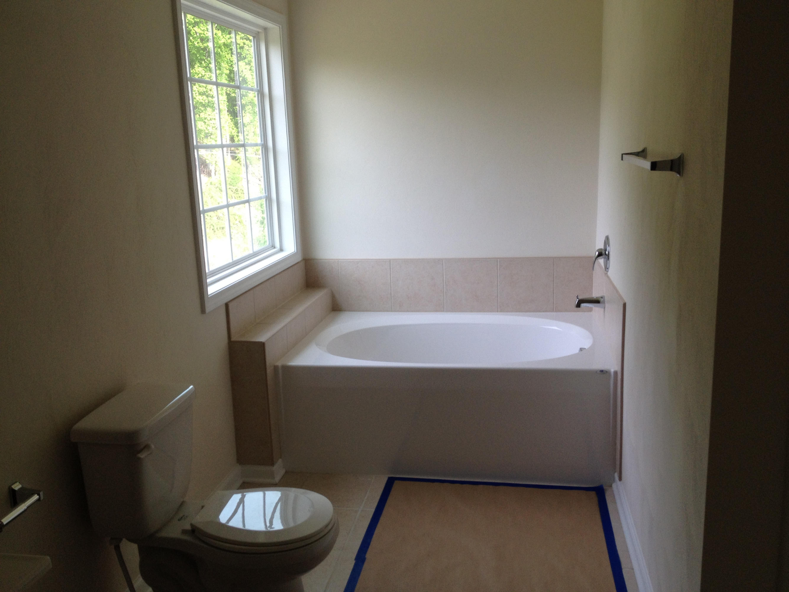 6080 Roselawn Road Roanoke, VA 24018 - Photo 27 of 51 IMG_4177