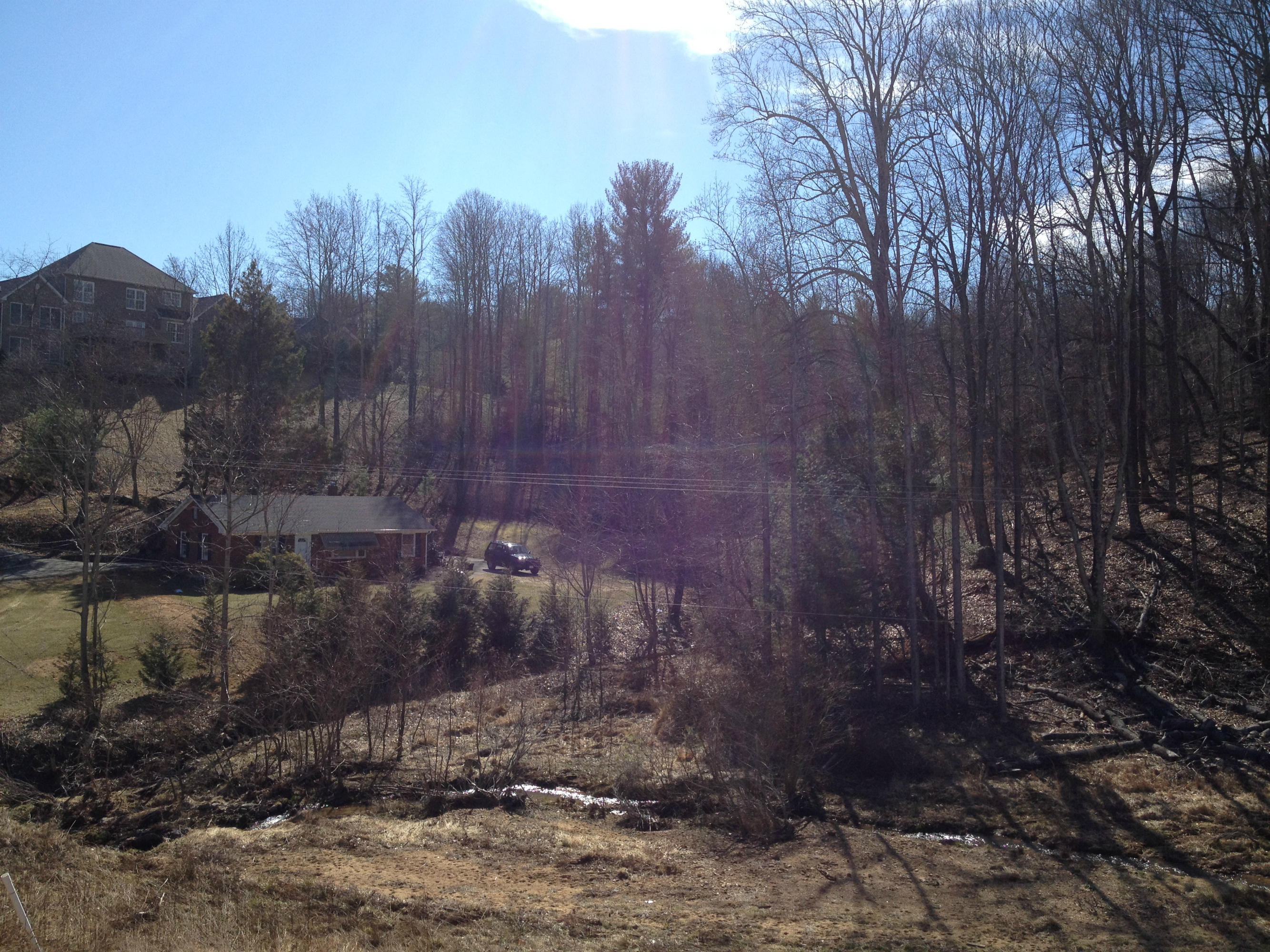 6080 Roselawn Road Roanoke, VA 24018 - Photo 4 of 51 IMG_3662