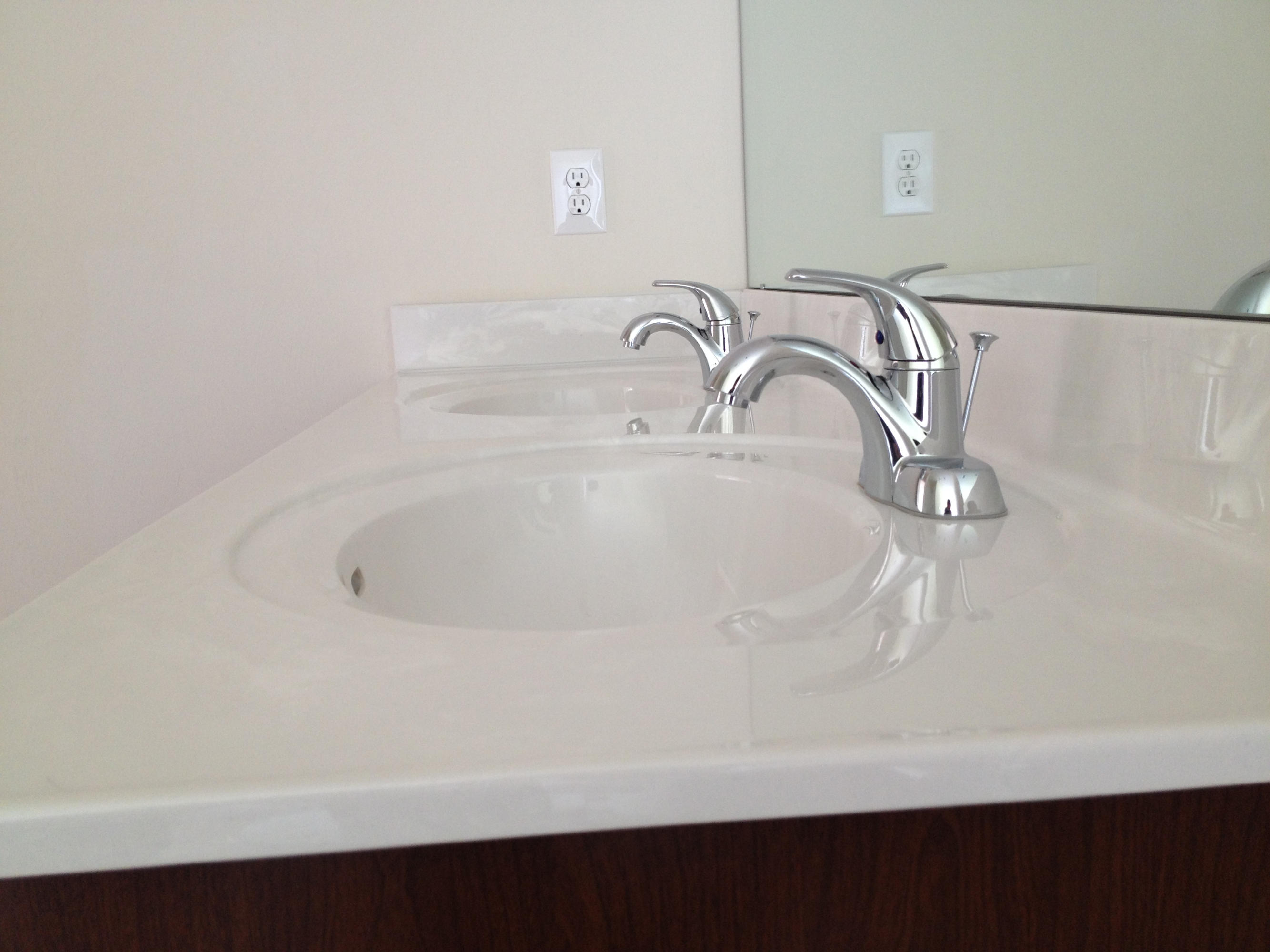 6080 Roselawn Road Roanoke, VA 24018 - Photo 36 of 51 IMG_4187
