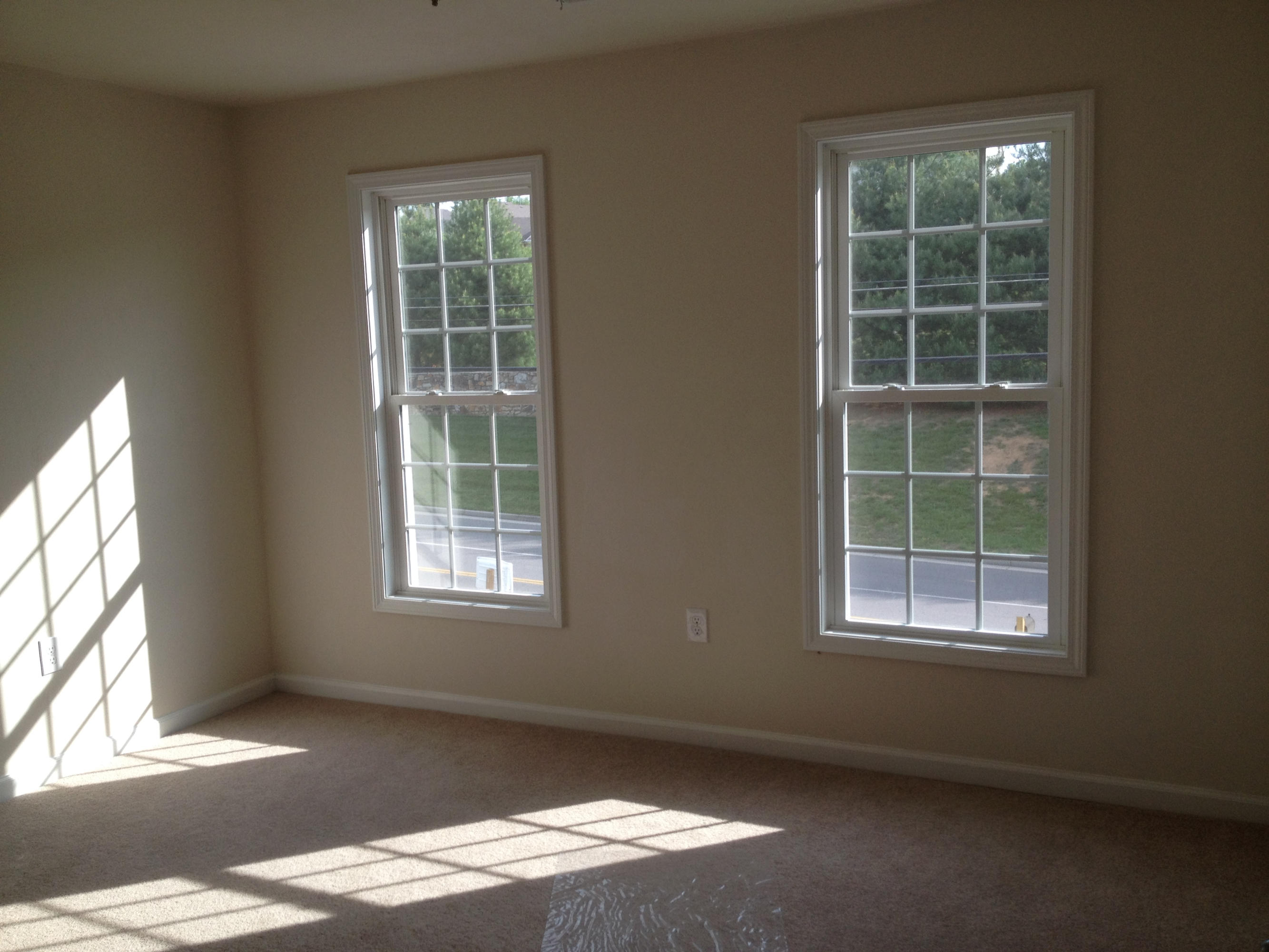 6080 Roselawn Road Roanoke, VA 24018 - Photo 38 of 51 IMG_4189