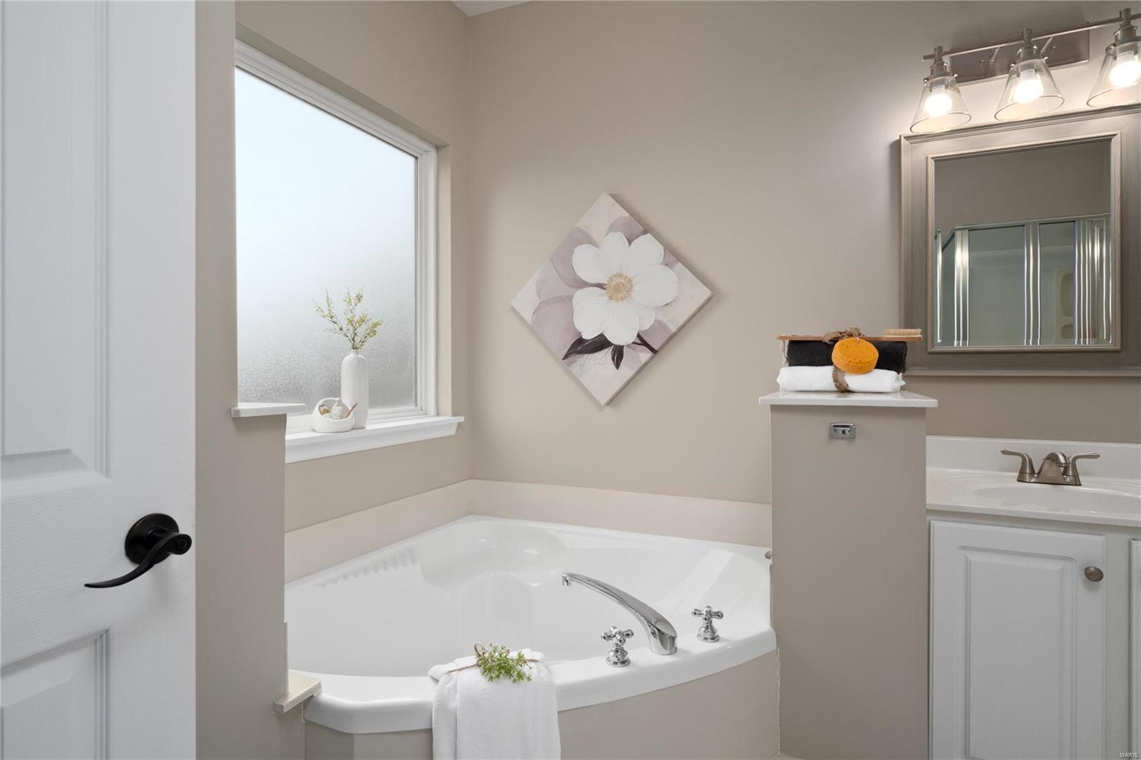 721 Castle Ridge Drive Ballwin, MO 63021 - Photo 22 of 32 Gallery Image 22