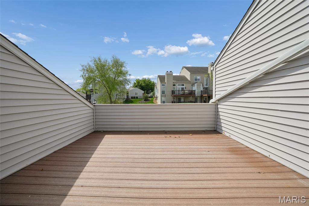 1848 Ridgeview Cir Drive Ballwin, MO 63021 - Photo 8 of 22