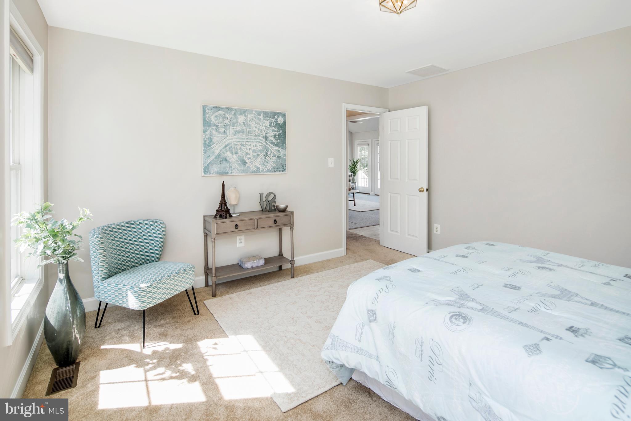 7408 Round Hill Road Frederick, MD 21702 - Photo 27 of 52 Main Level Bedroom 2