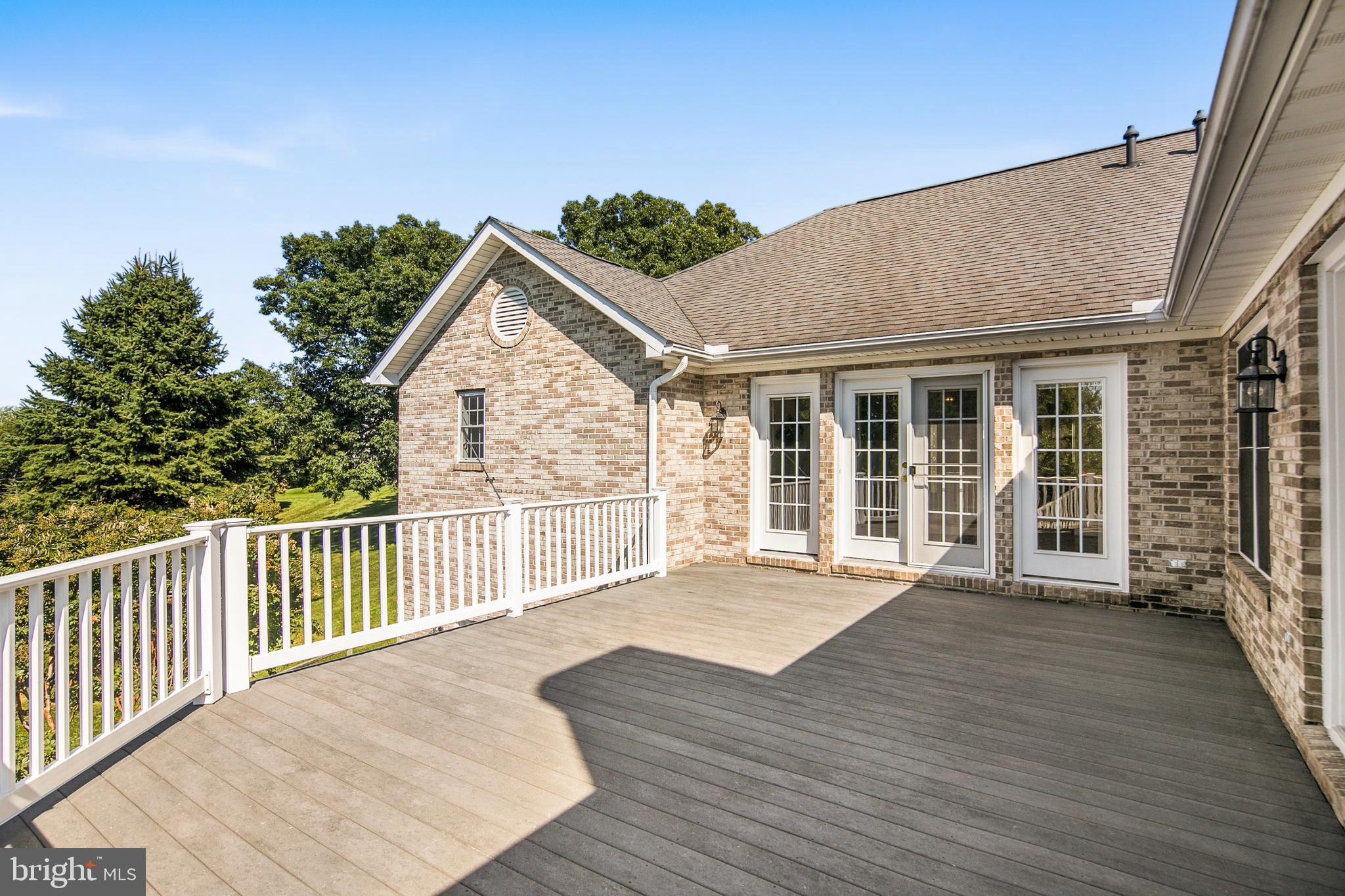 7408 Round Hill Road Frederick, MD 21702 - Photo 8 of 52 Deck