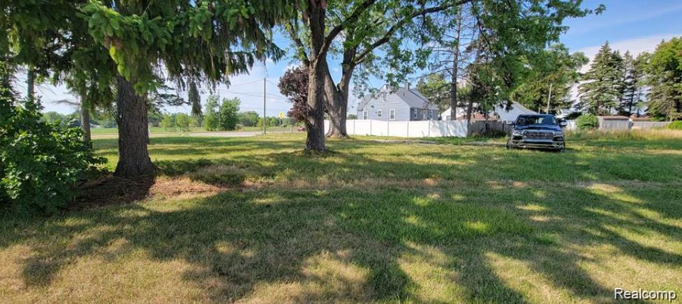 6579 Westside Saginaw Road Bay City, MI 48706 - Photo 13 of 13