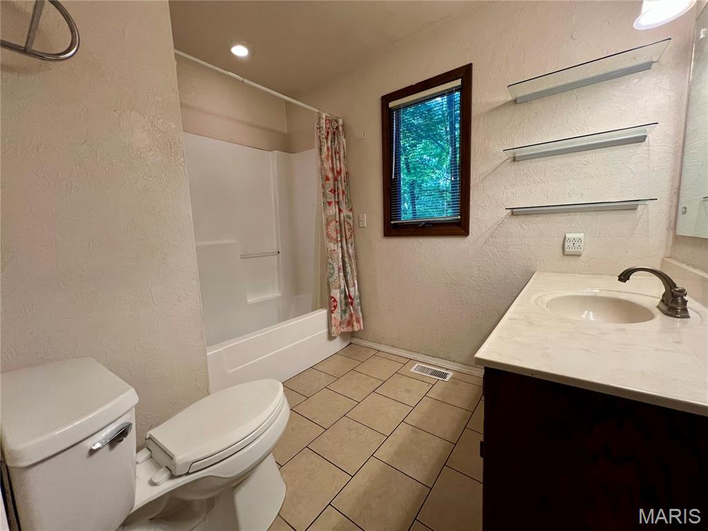 310 Granite Lane Jackson, MO 63755 - Photo 34 of 37