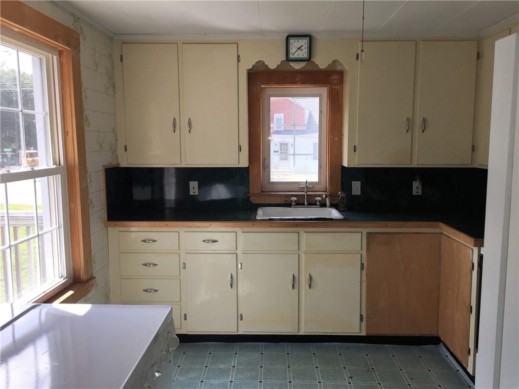 40 Ridgeway Avenue Sanford, ME 04073 - Photo 6 of 34 Photo