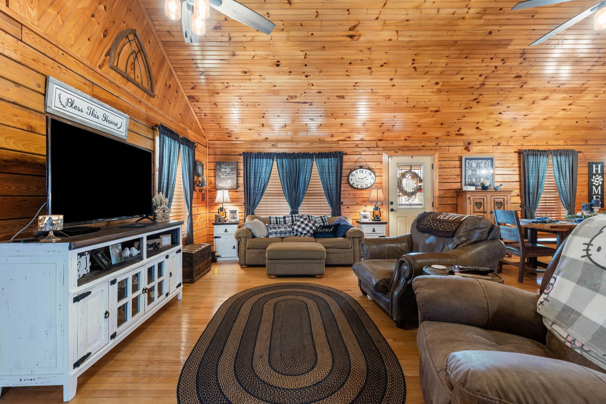 2301 Turner Road Watertown, TN 37184 - Photo 12 of 65 a living room with furniture and a flat screen tv