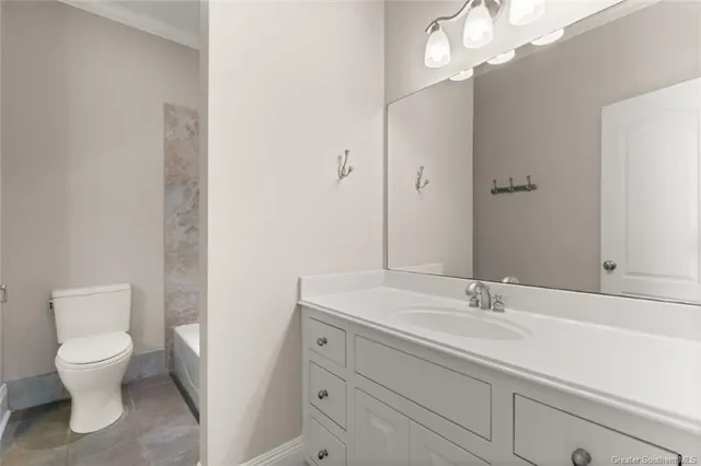 $540,000 | 2402 Fox Hollow, Lake Charles, LA 70605