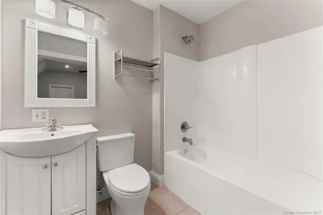 $540,000 | 2402 Fox Hollow, Lake Charles, LA 70605