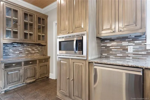 $540,000 | 2402 Fox Hollow, Lake Charles, LA 70605