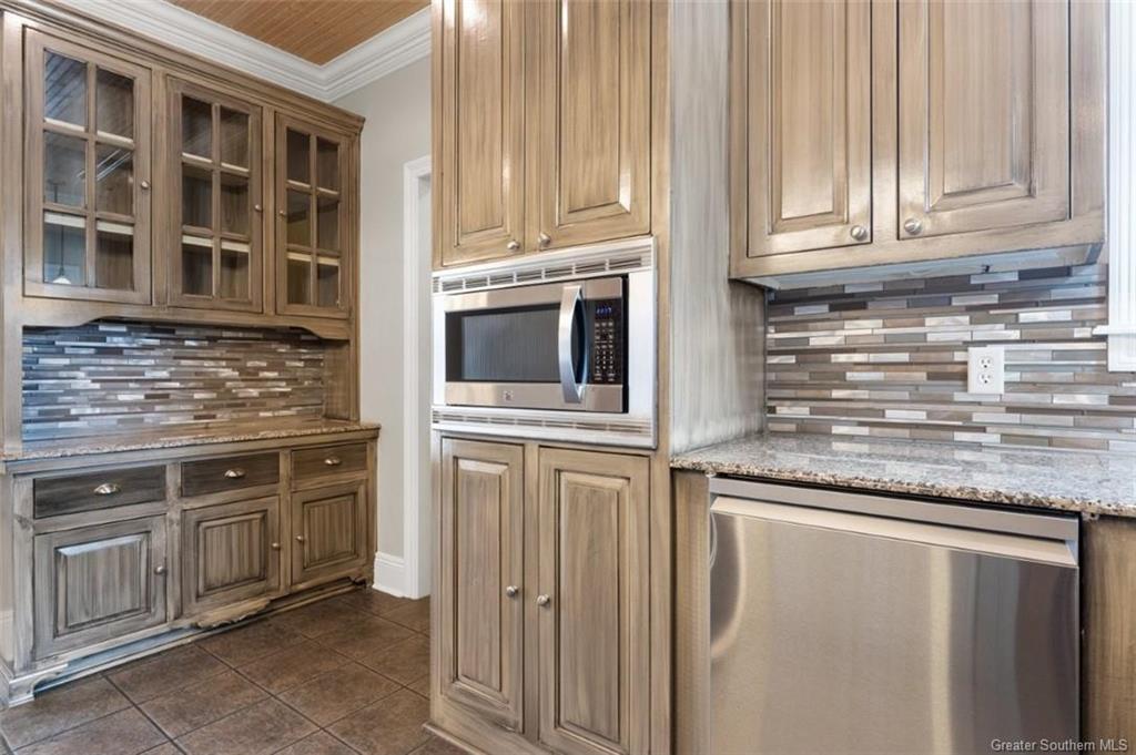 2402 Fox Hollow Lake Charles, LA 70605 - Photo 6 of 40