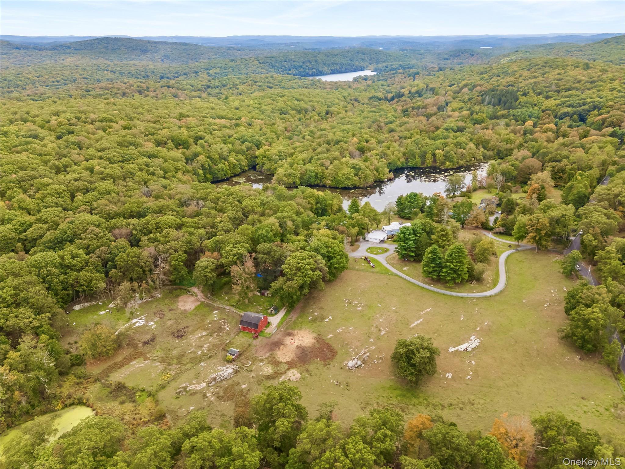 898 Gipsy Trail Road Carmel, NY 10512 - Photo 38 of 42 a view of city and ocean