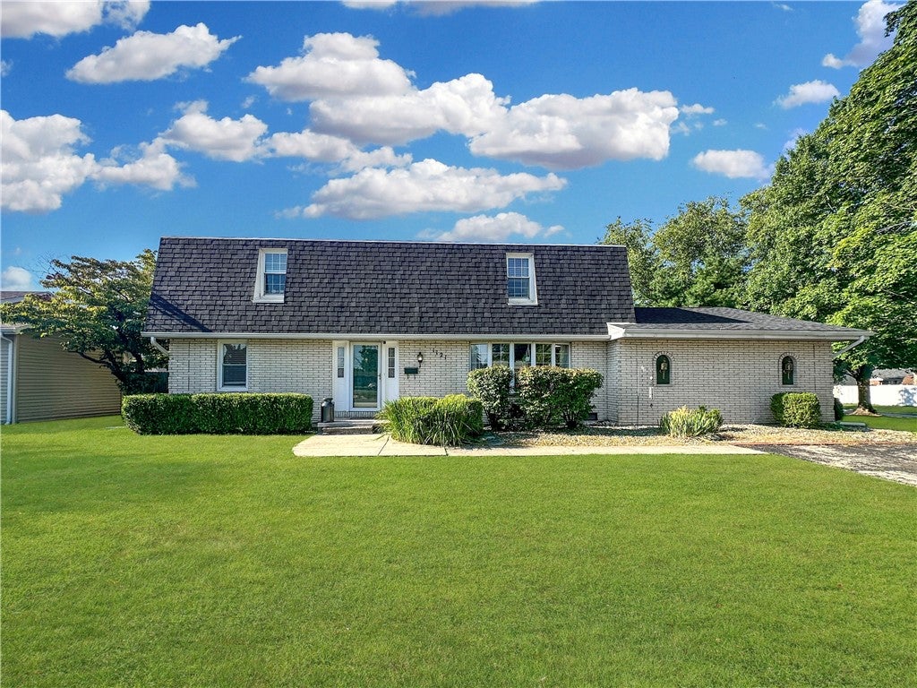 1121 Rudy Avenue Mattoon, IL 61938 - Photo 1 of 30 Gallery Image 1